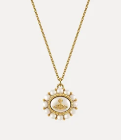 Amaya Pendant Necklace
