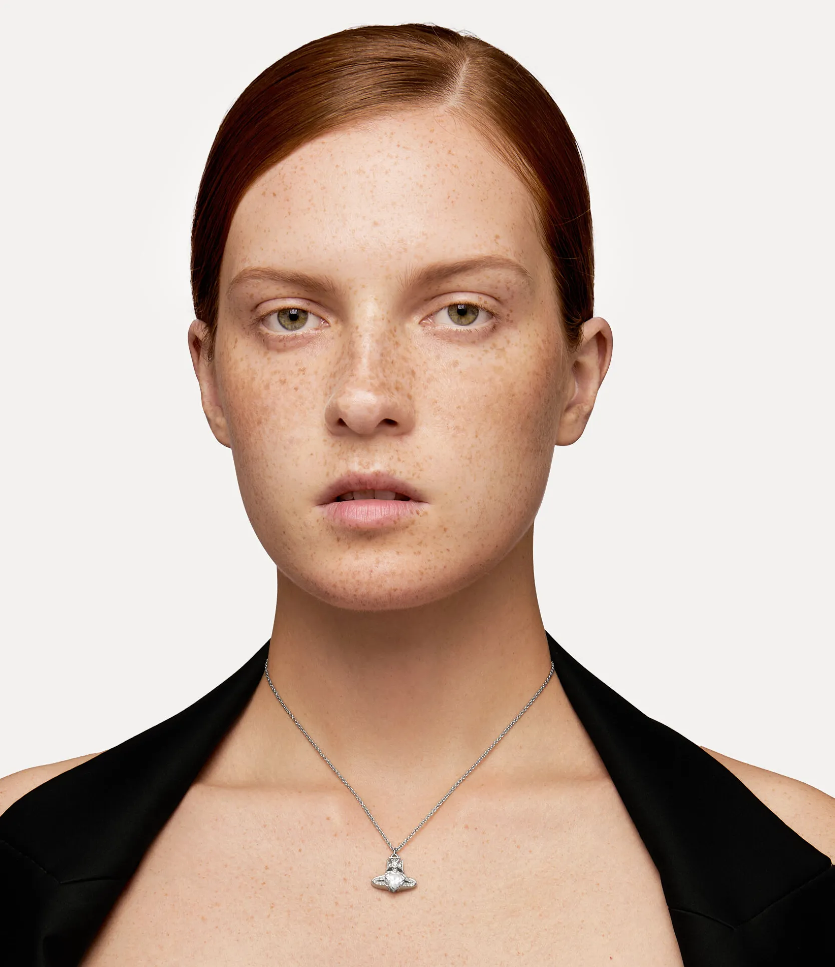 Ariella Pendant Necklace