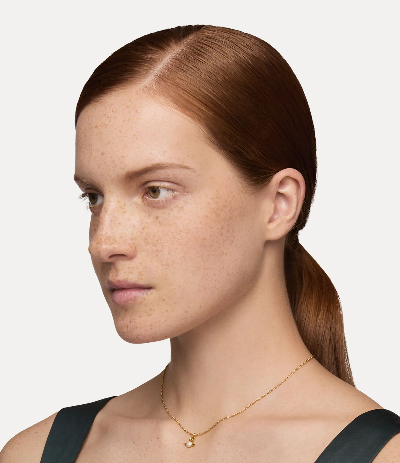 Balbina Pendant Necklace