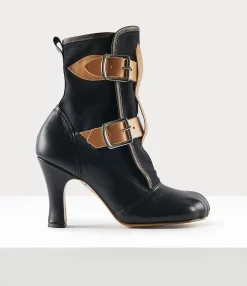 Bondage Boot