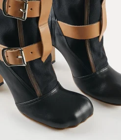 Bondage Boot
