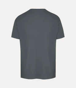 Bust Classic T-shirt