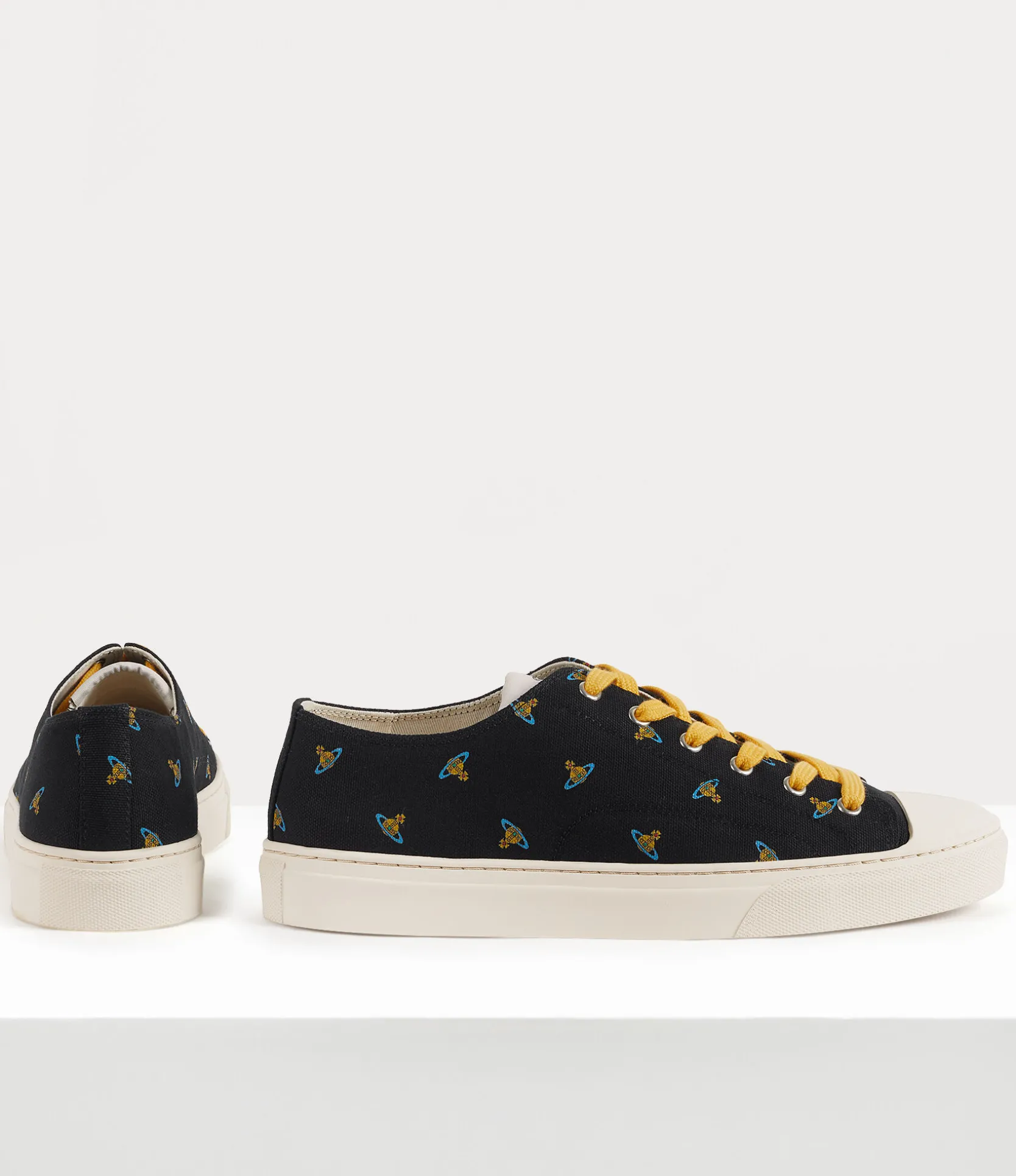 Low Top Canvas Plimsoll