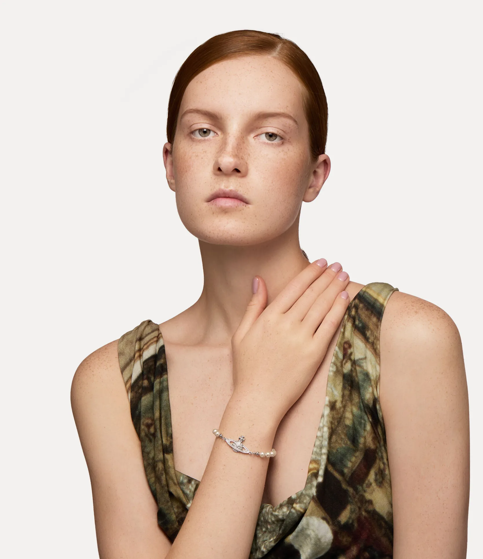 Mini Bas Relief Pearl Bracelet