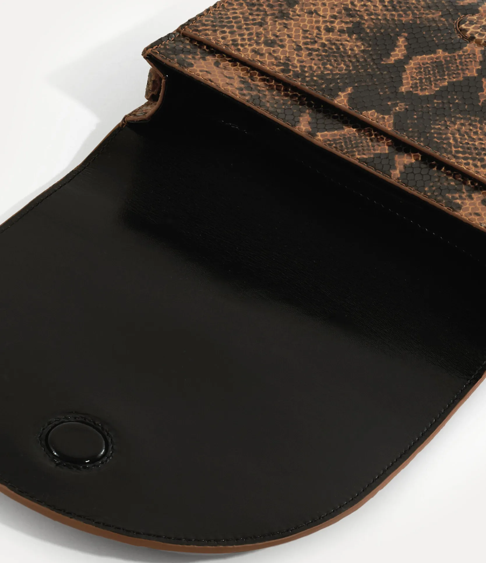 Saddle Crossbody Bag