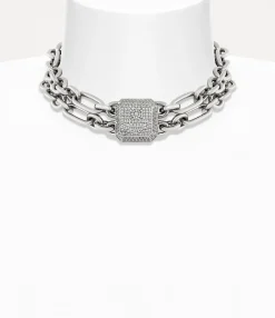 Shelley Choker
