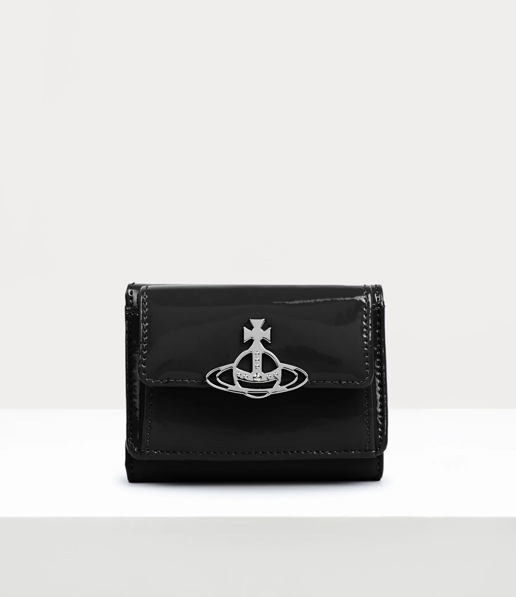 Shiny Patent Small Flap Purse