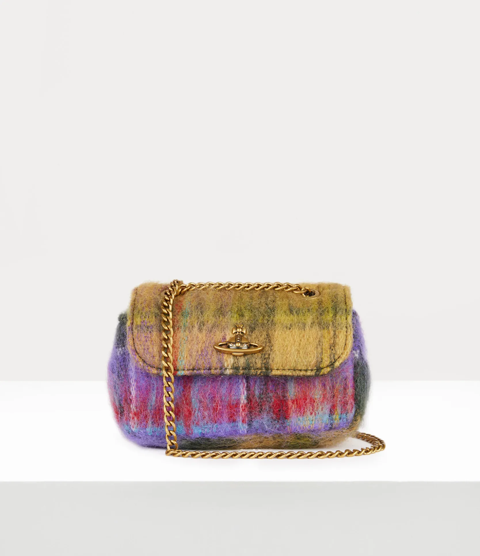 Small Purse With Chain