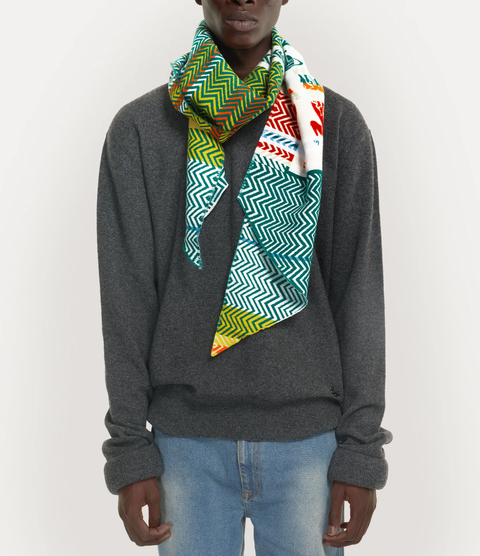Two Point Scarf
