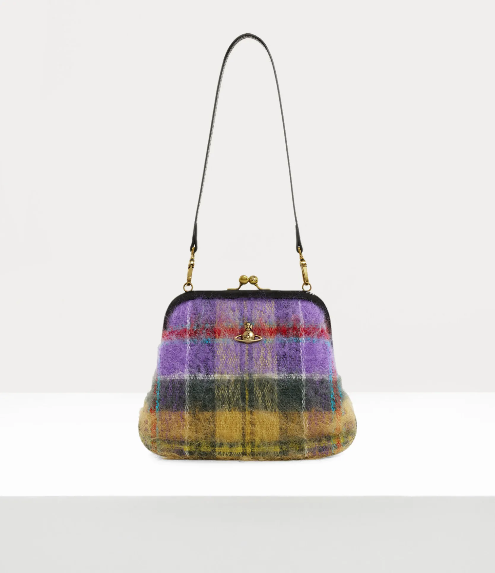 Vivienne's Clutch